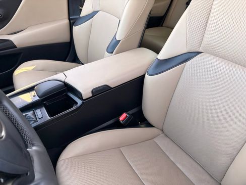 Used 2020 Lexus ES 350 w/ Premium Package FWD image 20