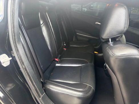 Used 2023 Dodge Charger GT w/ Technology Group RWD image 21