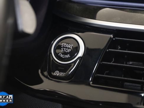 Used 2020 BMW M550i xDrive M550i xDrive w/ Premium Package image 35