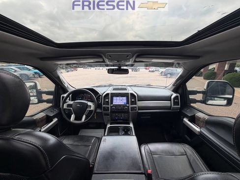 Used 2019 Ford F250 Lariat w/ Lariat Value Package AWD/4WD image 23