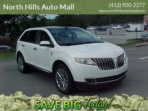 Used 2013 Lincoln MKX AWD image 1