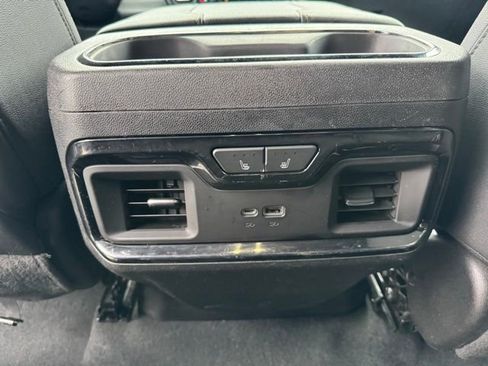 Used 2023 GMC Sierra 1500 AT4 w/ Technology Package image 7
