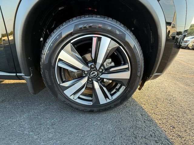 Used 2023 Nissan Rogue SL AWD/4WD image 13