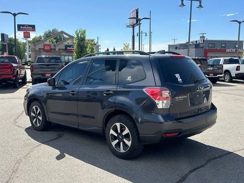Used 2018 Subaru Forester 2.5i w/ Alloy Wheel Package AWD/4WD image 4