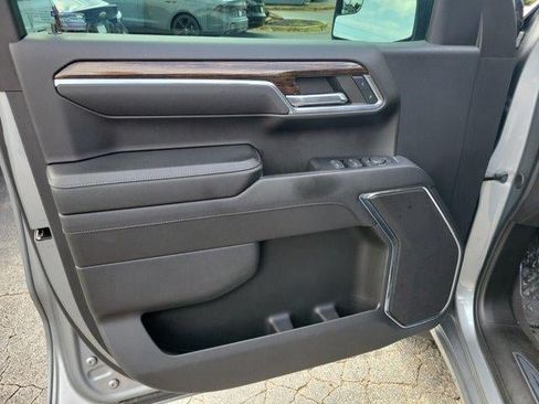 Used 2024 GMC Sierra 1500 Elevation AWD/4WD image 17