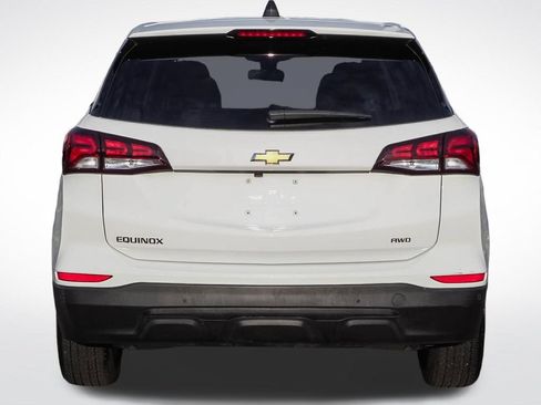 Certified 2024 Chevrolet Equinox LS w/ LS Convenience Package AWD/4WD image 6