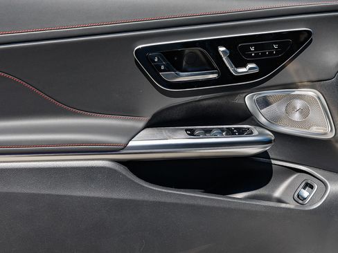 New 2026 Mercedes-Benz CLE 53 AMG 4MATIC Cabriolet image 18