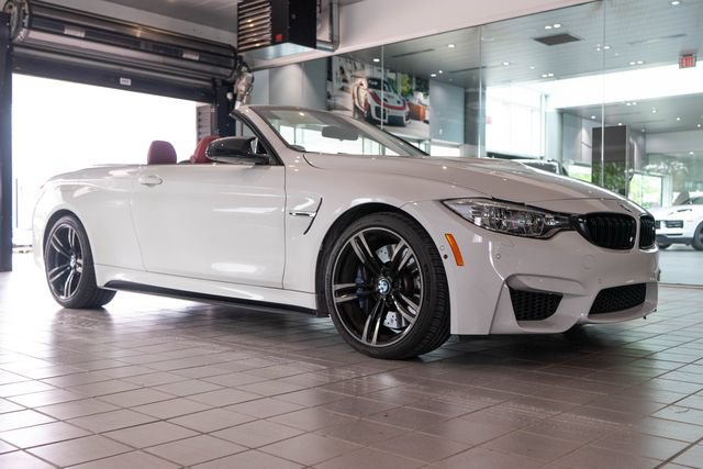 Used 2016 BMW M4 Convertible RWD image 1