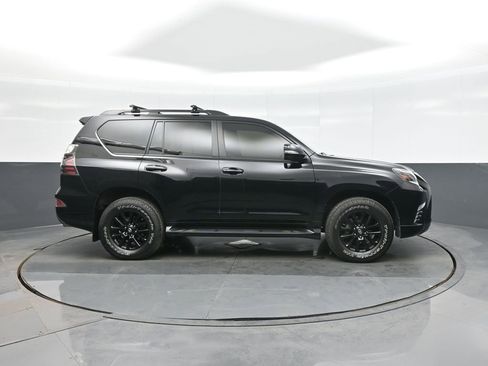 Used 2023 Lexus GX 460 w/ Black Line Special Edition image 8