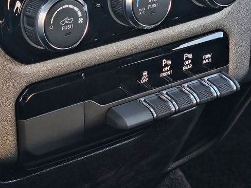 New 2025 RAM 1500 Tradesman image 19