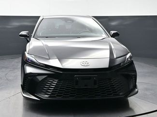 Used 2025 Toyota Camry SE video 2