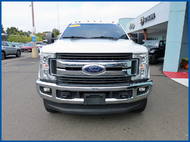 Used 2019 Ford F350 XLT w/ XLT Value Package AWD/4WD image 3