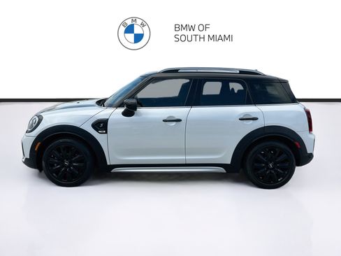 Used 2024 MINI Cooper Countryman S w/ Premium Package FWD image 4