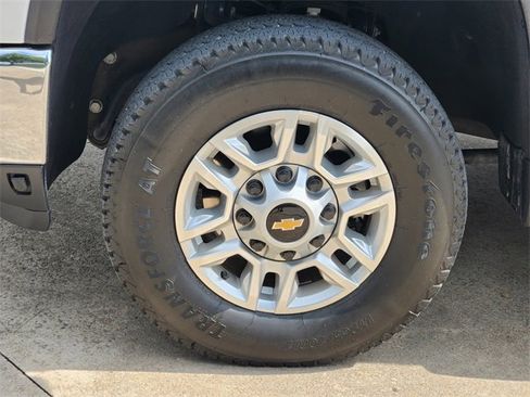 Used 2025 Chevrolet Silverado 2500 LT w/ Texas Edition AWD/4WD image 19