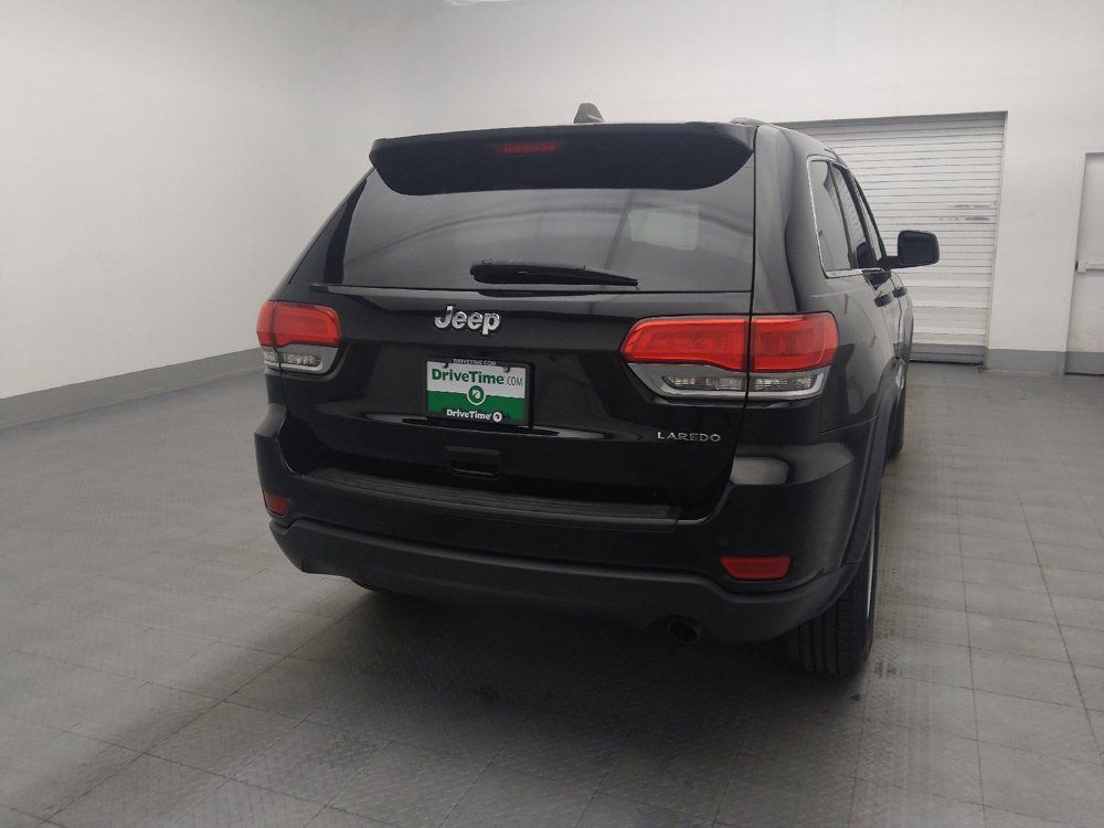 Used 2017 Jeep Grand Cherokee Laredo RWD image 7