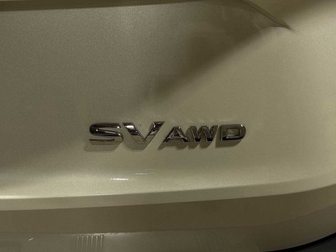 Used 2021 Nissan Rogue SV image 26