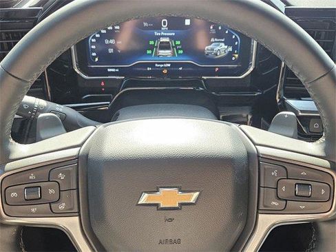 Certified 2023 Chevrolet Silverado 1500 High Country w/ Z71 Off-Road Package image 23