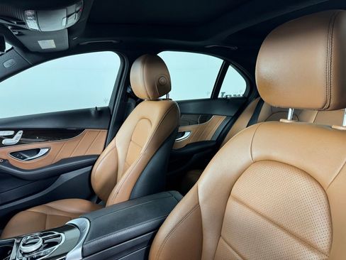 Used 2020 Mercedes-Benz C 300 Sedan image 10