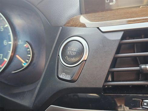 Used 2018 BMW X3 xDrive30i image 35