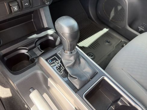 Used 2023 Toyota Tacoma SR5 w/ Technology Package AWD/4WD image 26