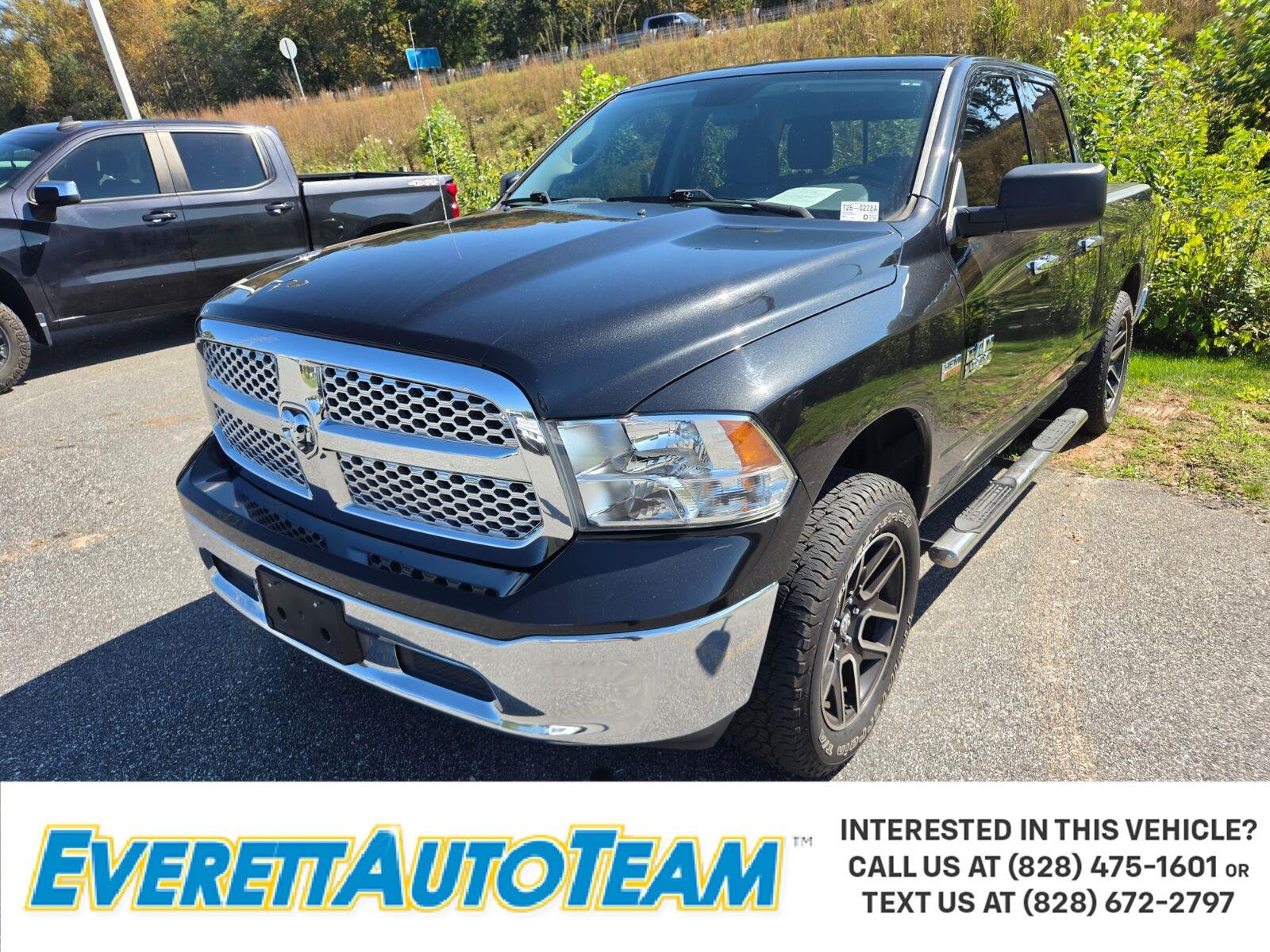 Used 2017 RAM 1500 Classic SLT AWD/4WD image 1