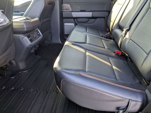 Used 2024 Ford F150 Lariat w/ FX4 Off-Road Package image 24