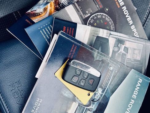 Used 2012 Land Rover Range Rover Sport HSE LUX image 37