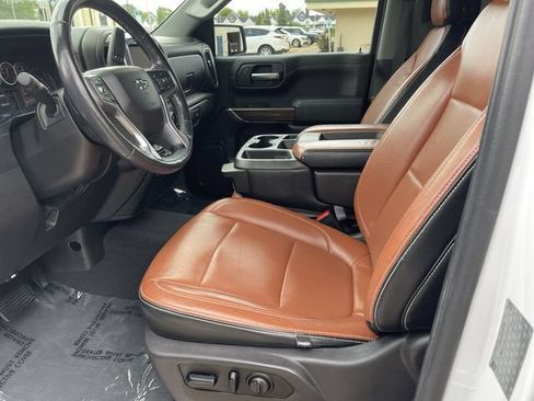 Used 2019 Chevrolet Silverado 1500 RST AWD/4WD image 11