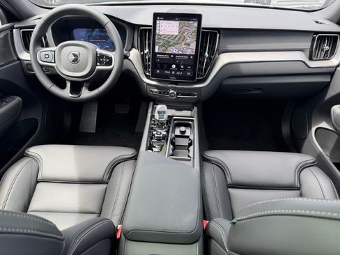 New 2026 Volvo XC60 T8 Ultra w/ Climate Package AWD/4WD image 5