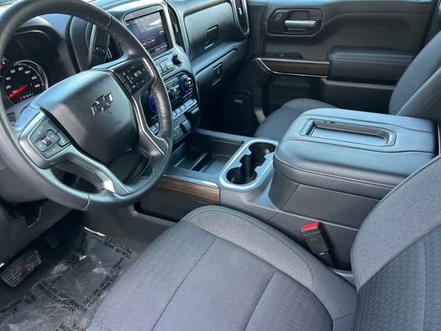 Used 2020 Chevrolet Silverado 1500 LT Trail Boss image 12