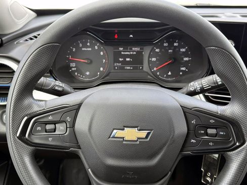 Certified 2024 Chevrolet Trax LS w/ LS Convenience Package image 16