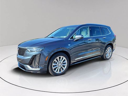 Used 2020 Cadillac XT6 Premium Luxury image 3