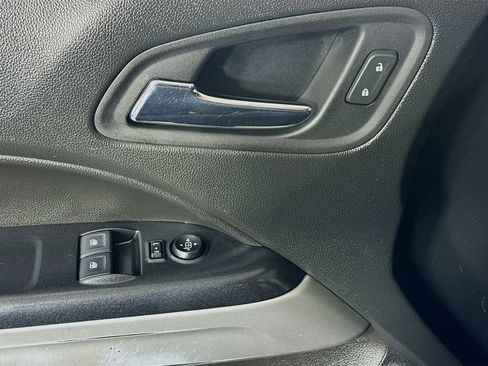 Used 2021 Chevrolet Colorado LT w/ LT Convenience Package image 17