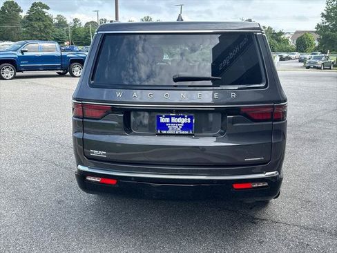Used 2022 Jeep Wagoneer Series I w/ Convenience Group I AWD/4WD image 5