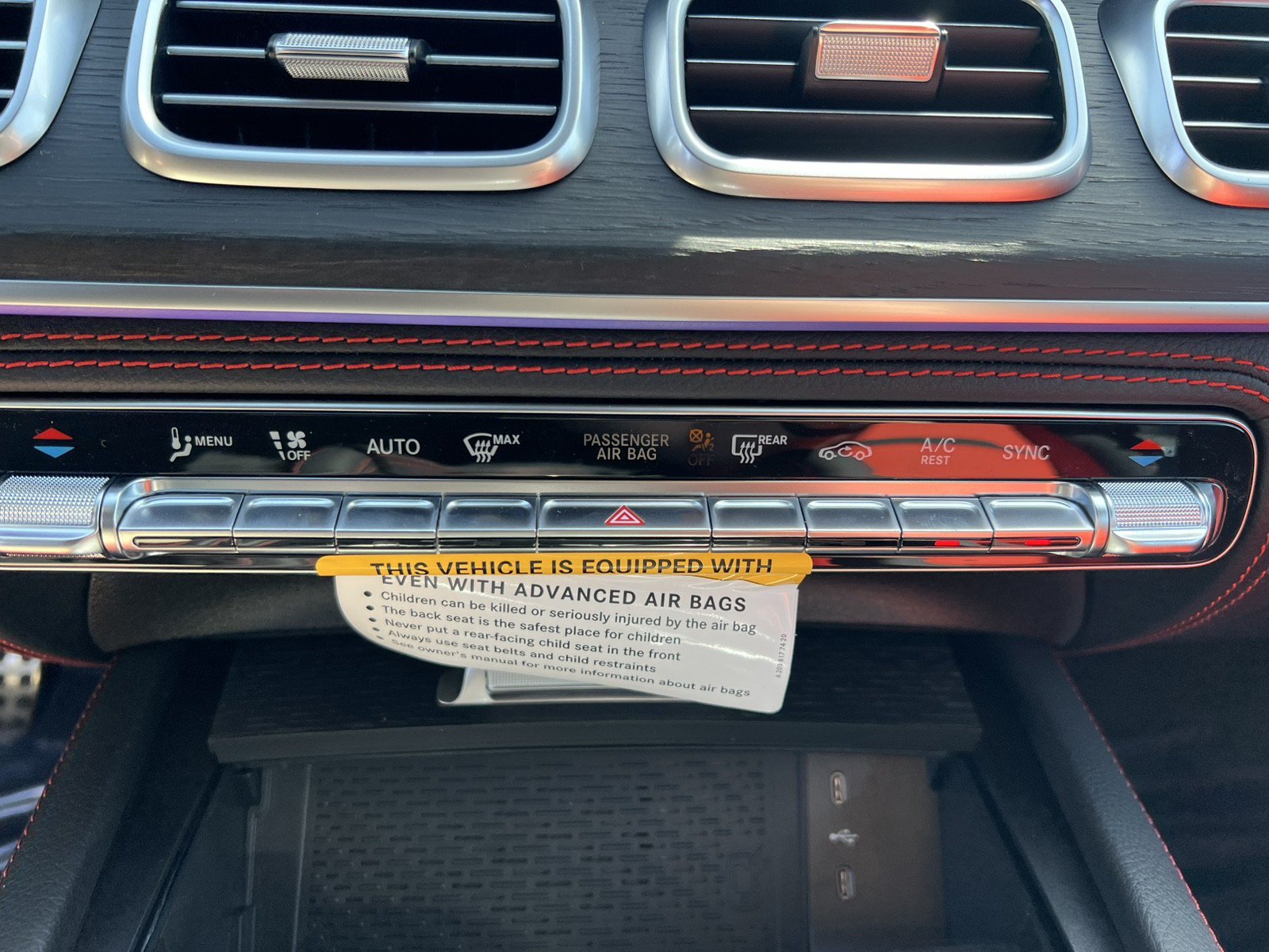 New 2026 Mercedes-Benz GLE 53 AMG 4MATIC Coupe image 22