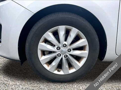 Used 2018 Kia Sedona EX FWD image 9