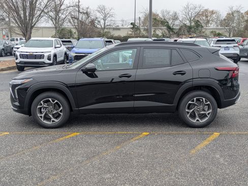 New 2026 Chevrolet Trax LT image 7