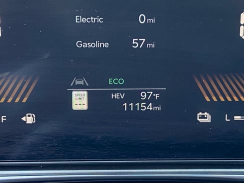 Certified 2025 Kia Sorento EX w/ EX Panoramic Sunroof Package AWD/4WD image 32