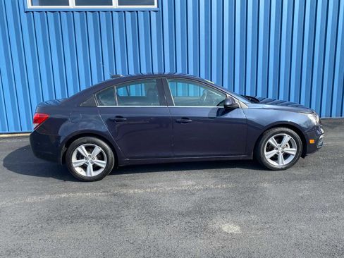 Used 2015 Chevrolet Cruze LT image 13
