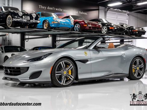 Used 2019 Ferrari Portofino RWD image 4