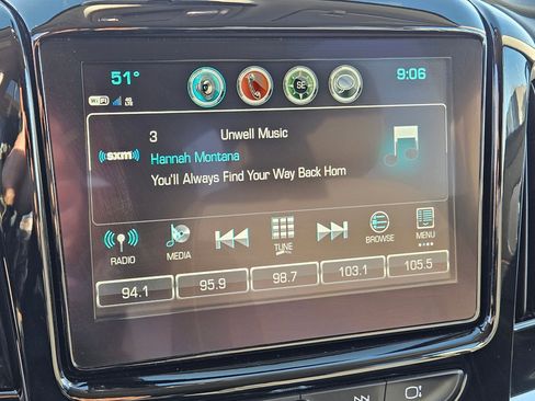 Used 2019 Chevrolet Traverse LT w/ LPO, Blackout Package image 22