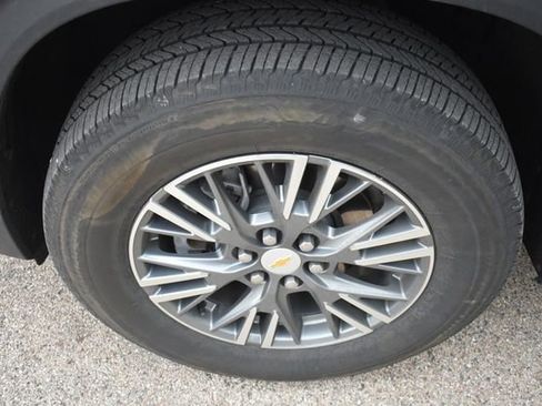 Used 2024 Chevrolet Traverse LS w/ LPO, Floor Liner Package FWD image 12