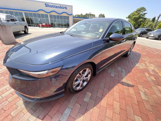 Certified 2024 Honda Accord EX image 30