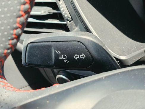 Used 2023 Ford Escape ST-Line w/ Tech Pack #1 FWD image 21
