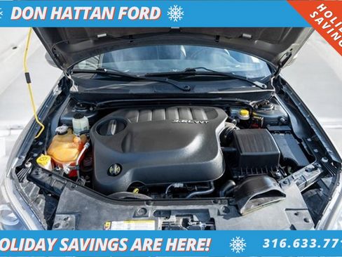 Used 2013 Chrysler 200 Limited image 36