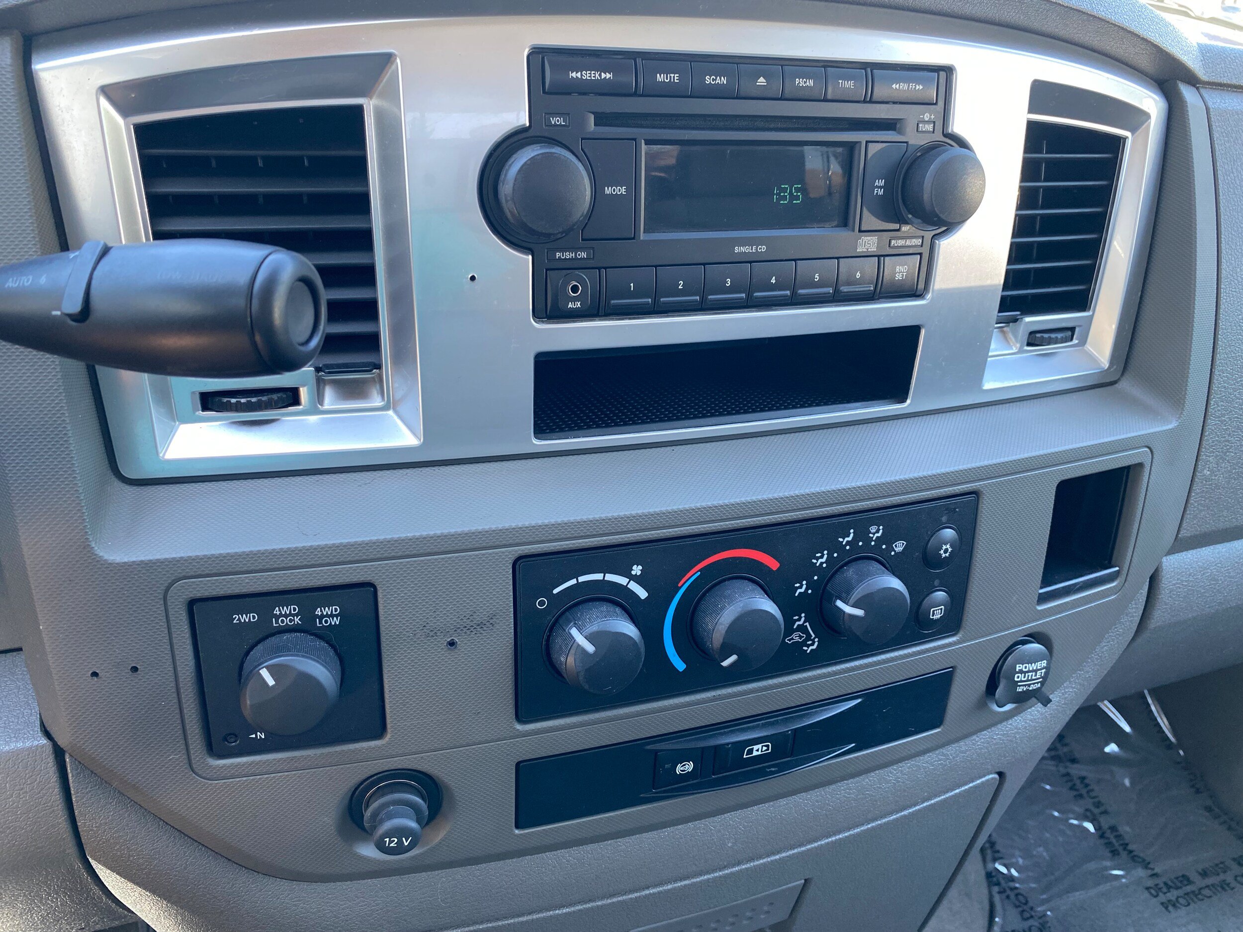 Used 2009 Dodge Ram 3500 Truck SLT w/ Trailer Tow Group AWD/4WD image 19