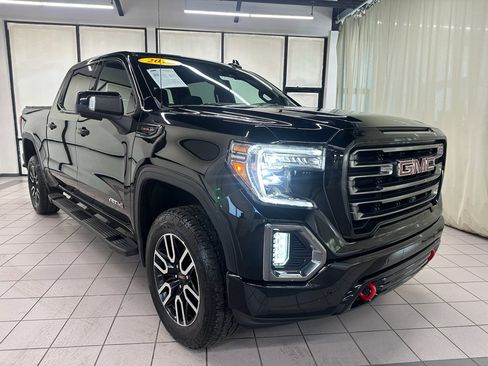 Used 2019 GMC Sierra 1500 AT4 w/ AT4 Premium Package image 2