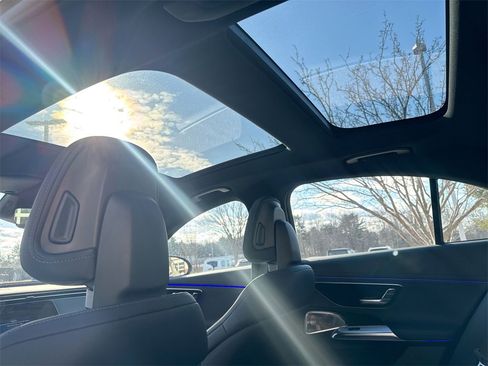 New 2025 Mercedes-Benz E 53 AMG e 4MATIC Sedan image 14