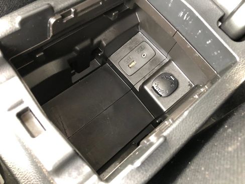 Used 2013 Subaru Impreza 2.0i Sport Premium image 19