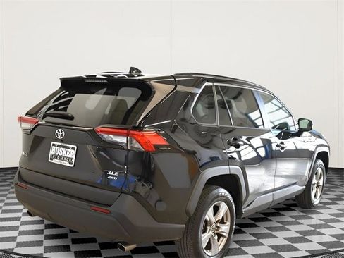 Used 2025 Toyota RAV4 XLE image 4